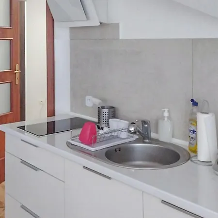 公寓 1 Bedroom Awesome In 达洛科